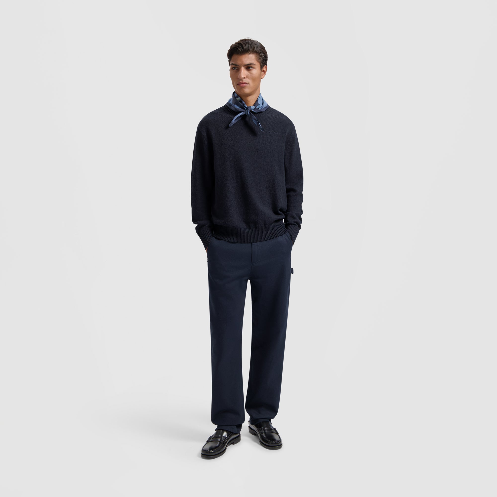 Essential Knit - Navy