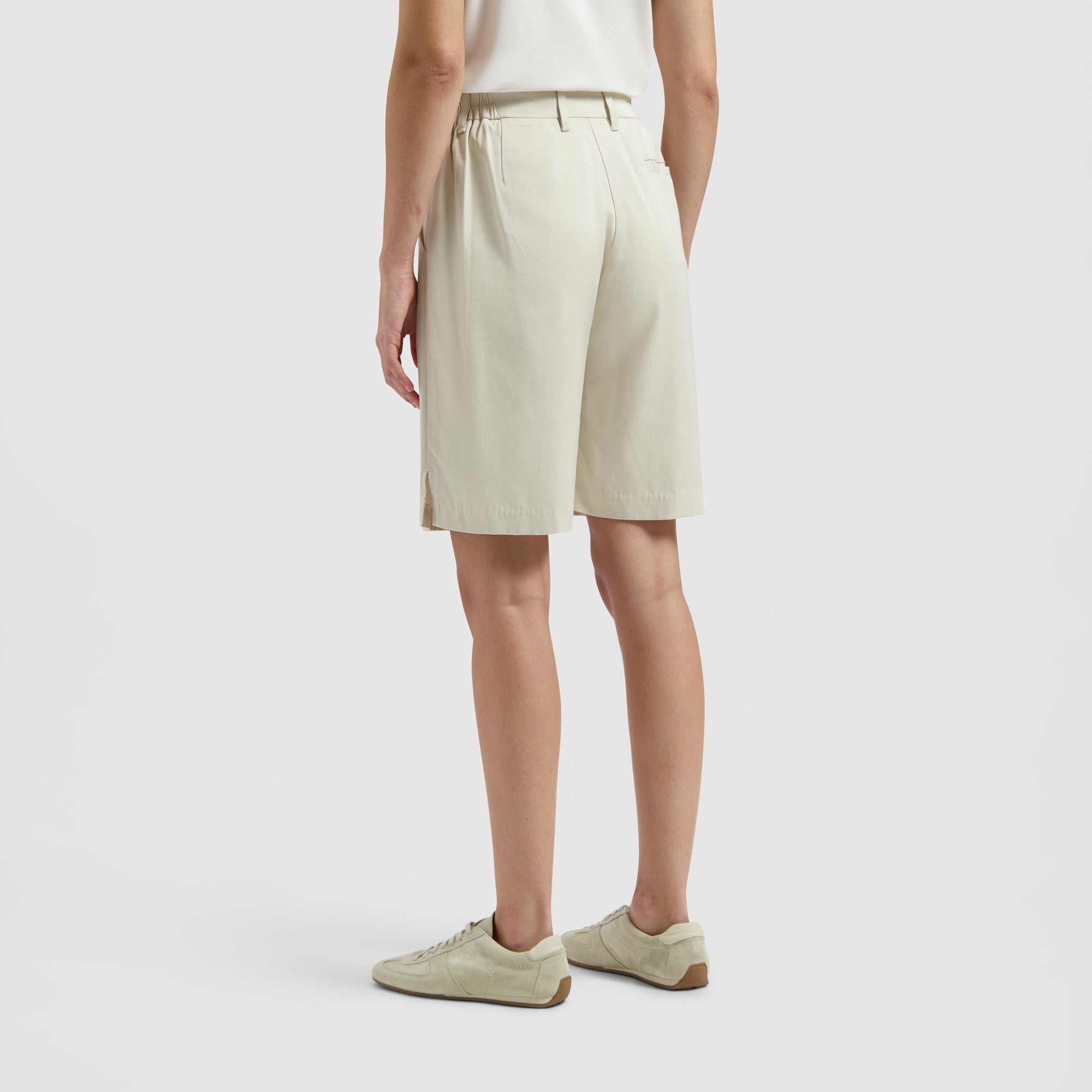 Tailored Shorts - Khaki