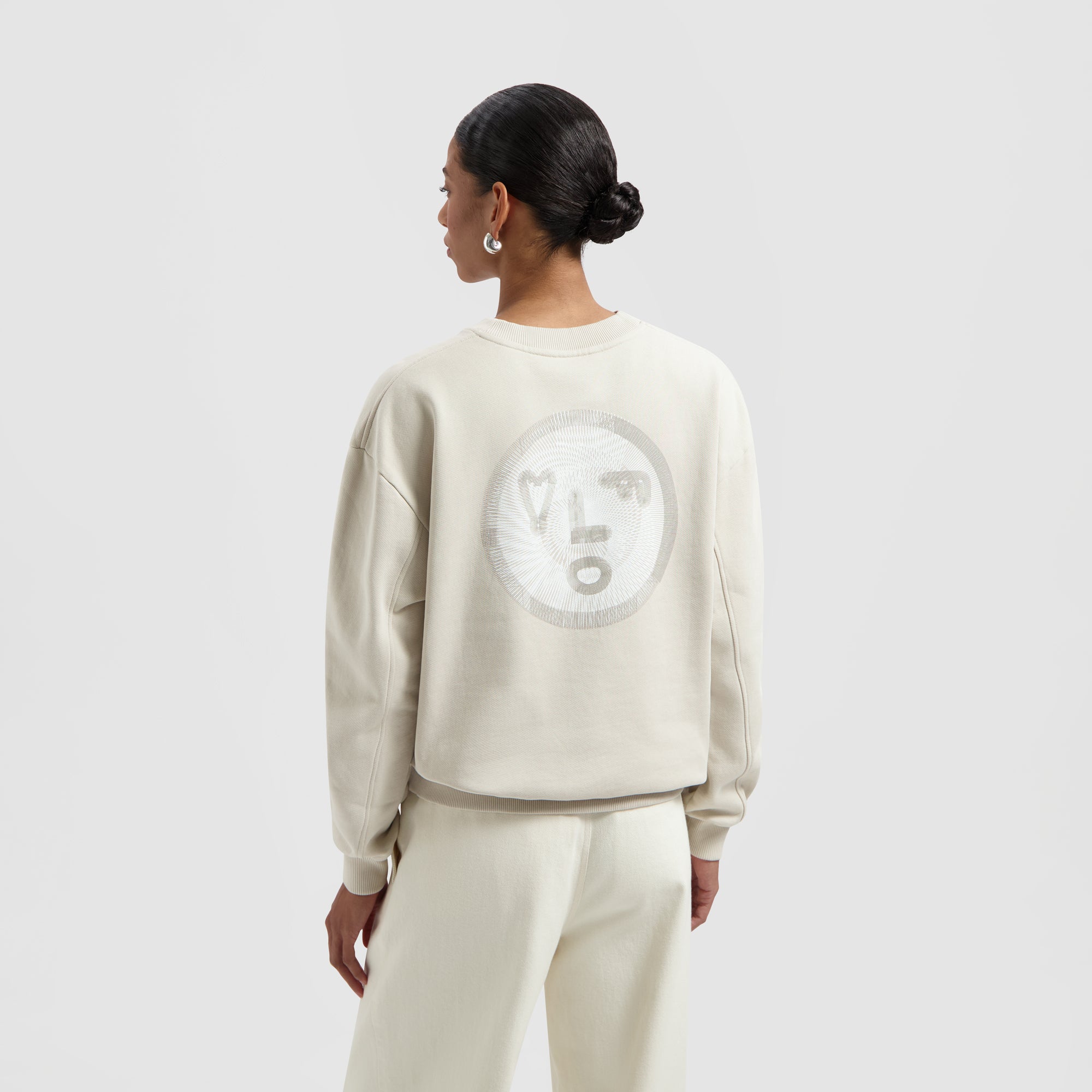 Spiral Face Crewneck - Cement